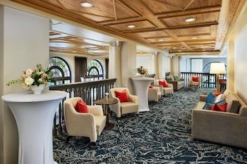 The Terrace Hotel Lakeland, Tapestry Collection by Hilton