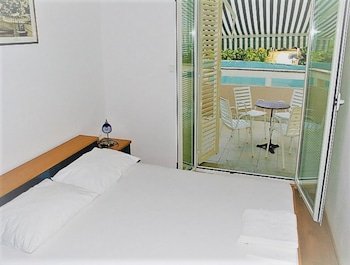 Apartments Vrtlici