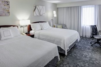 Courtyard by Marriott Wichita East