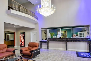 Americas Best Value Inn & Suites-Houston FM 1960/I-45
