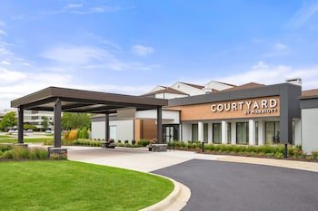 Courtyard Detroit Livonia