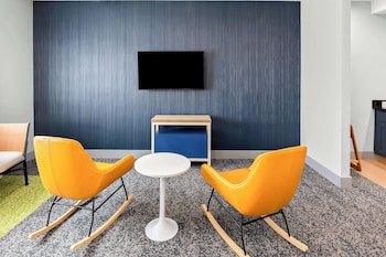 Spark by Hilton Springfield Southwest