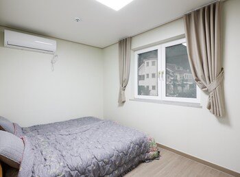 Namhae German Village Hercules Pension