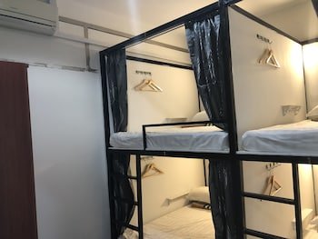 Oss Backpackers Hostel