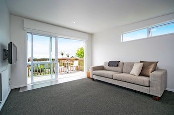 Kohi Beach Bed & Breakfast