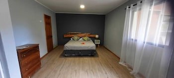 Hotel Uka Mana