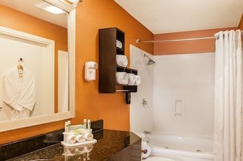 Holiday Inn Express & Suites San Jose - Morgan Hill