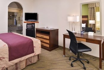 Americas Best Value Inn & Suites - Downtown