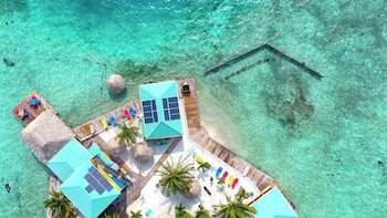 King Lewey's Island Resort