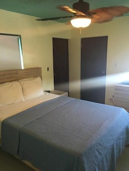 Mamacitas Guest House