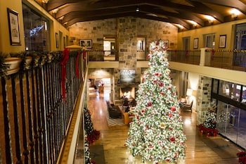 Hyatt Regency Lost Pines Resort and Spa