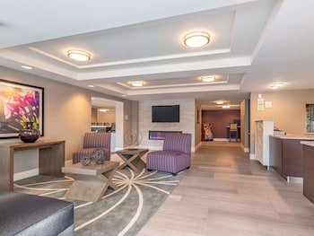 La Quinta Inn & Suites by Wyndham Salem NH