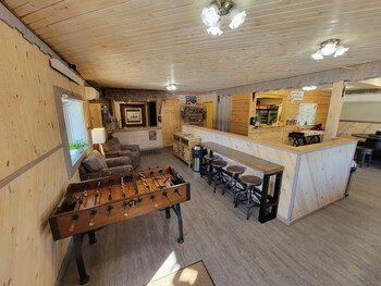 Hulett Motel