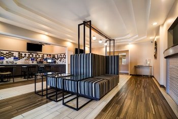 SureStay Plus by Best Western Topeka Northwest