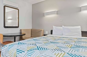 Motel 6 Ventura Beach