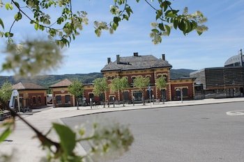 Lillehammer Stasjonen Hotel & Hostel