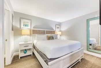 South Seas Island Resort