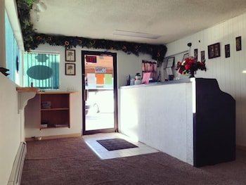 Golden Arrow Motel