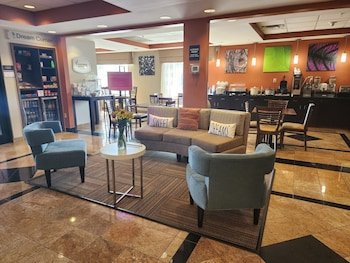 Sleep Inn & Suites