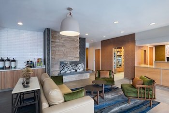Fairfield Inn & Suites Kansas City Airport