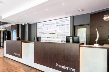 Premier Inn Essen City Limbecker Platz Hotel