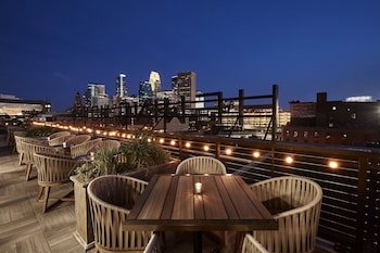 Hewing Hotel