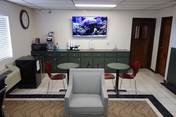 VIP Inn & Suites