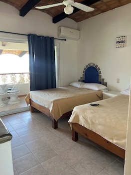 Villas El Dorado