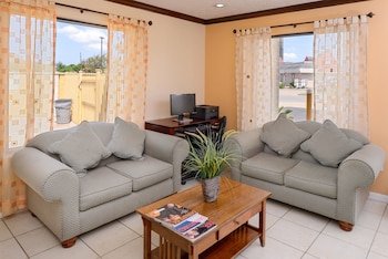 Americas Best Value Inn & Suites-Waller/Prairie View