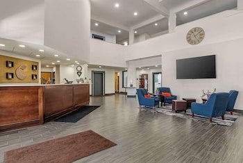 Comfort Suites