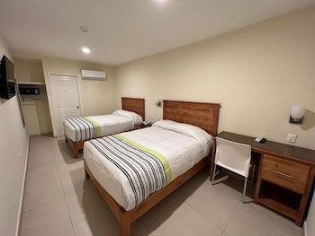 Hotel Baja