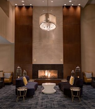 The Saratoga Hilton
