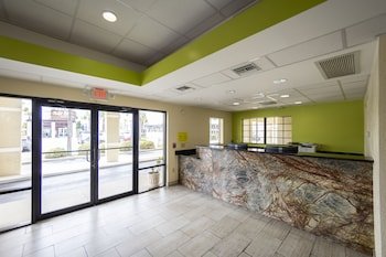 Ocean Breeze Inn