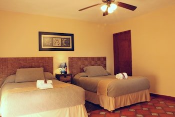 Hotel Parador Vernal