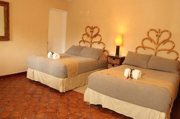 Hotel Parador Vernal