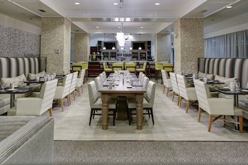 DoubleTree by Hilton Hotel Biloxi
