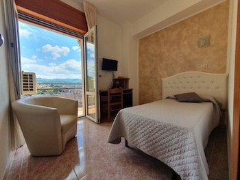 Hotel Supersonik
