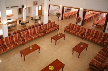 Corallia Beach Hotel Apartments