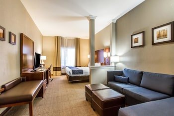 Comfort Suites