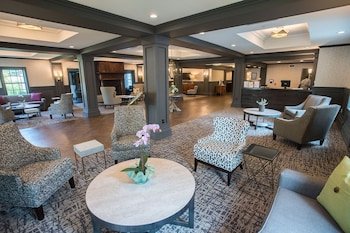Normandy Farm Hotel and Conference Center