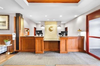 Comfort Inn & Suites Mountain Iron and Virginia