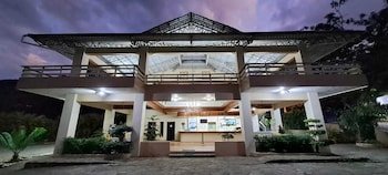 Jarabacoa River Club