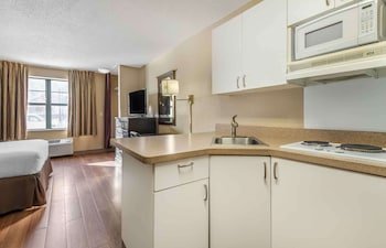 Extended Stay America - Minneapolis - Maple Grove
