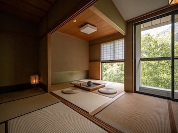 Kuriya Yasohachi