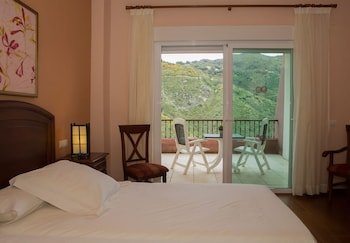 Marbella Hills Hotel & Spa