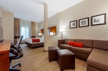 Comfort Suites La Vista