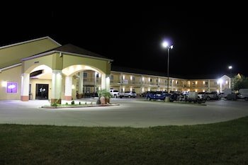Horizon Inn & Suites - Pearsall