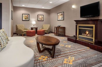 Hampton Inn & Suites Detroit Sterling Heights