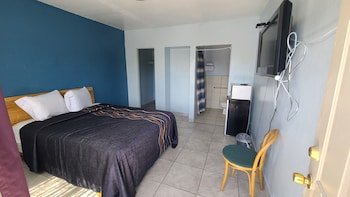 Green Spot Motel