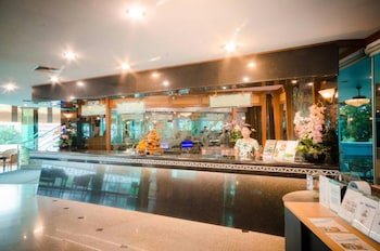 The Viang Tak Riverside Hotel